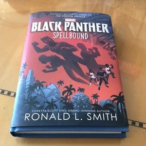 THE MARVEL BOOK 📕